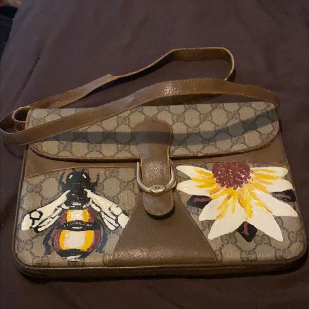 Gucci GG Clutch Bag - Picture 2 of 7